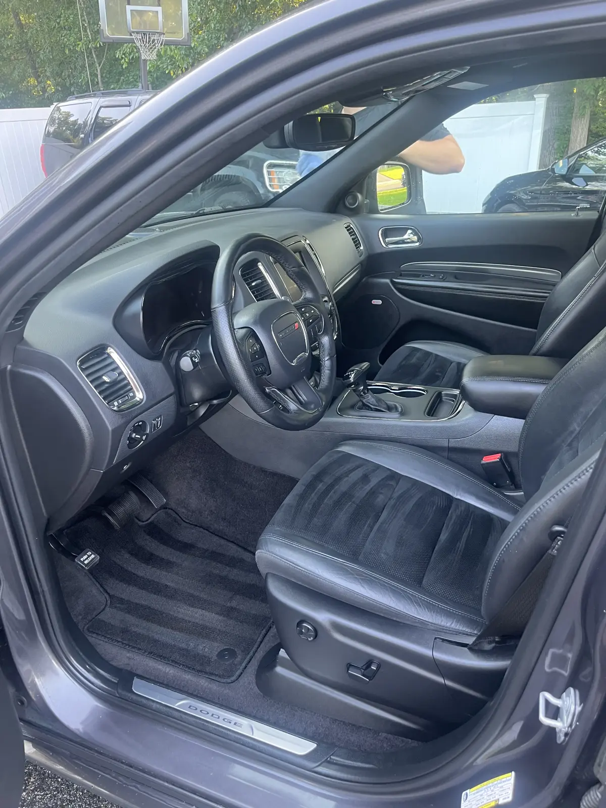 Detailing Your Car Before Selling It: Is It Worth It?