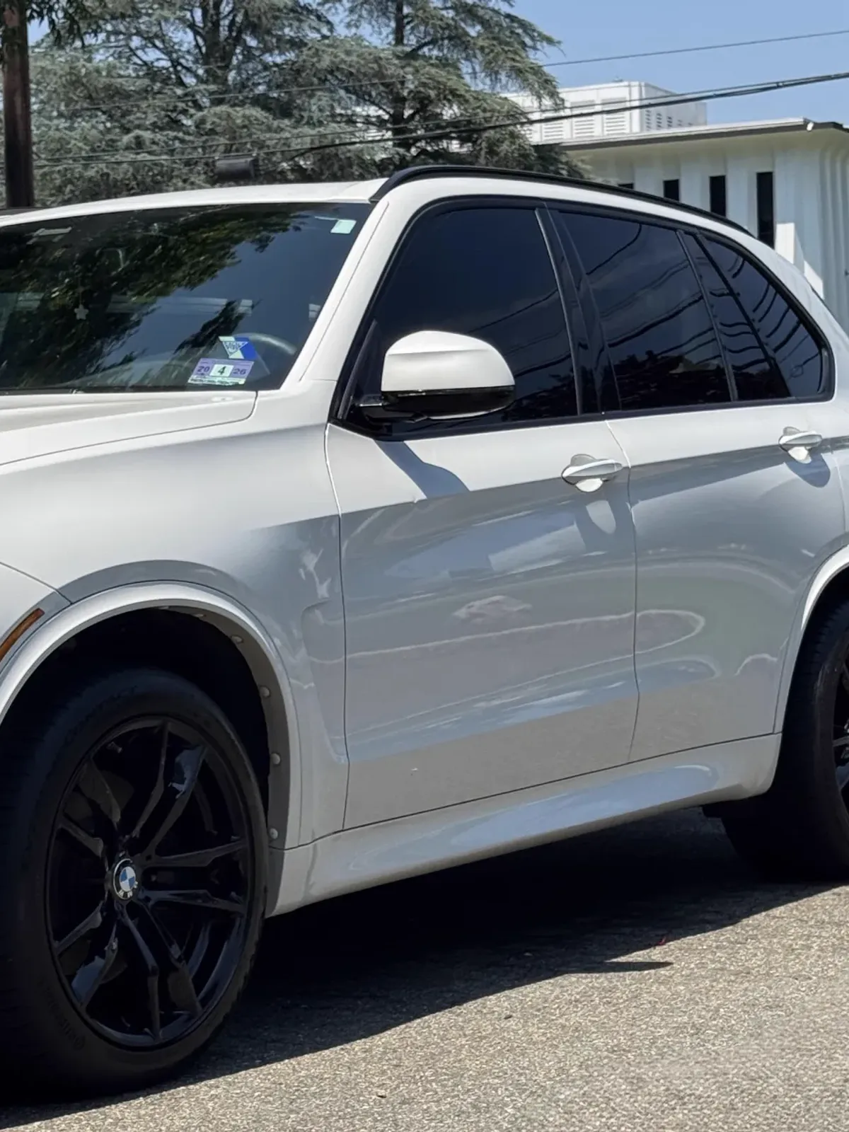 White BMW X5 after an exterior detail
